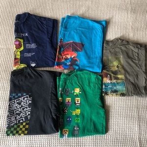 Bundle of 5 boys T-Shirts